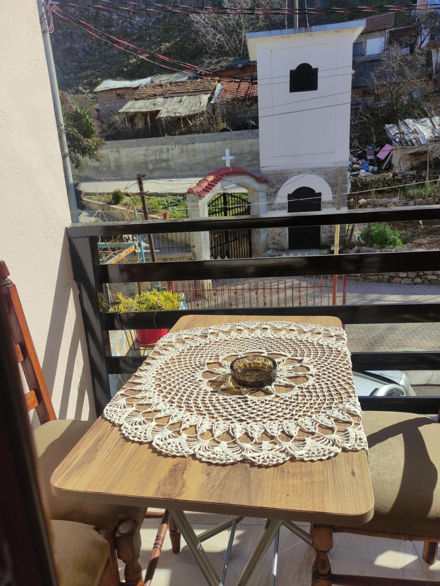 Erda Lakeside Bed & Breakfast *