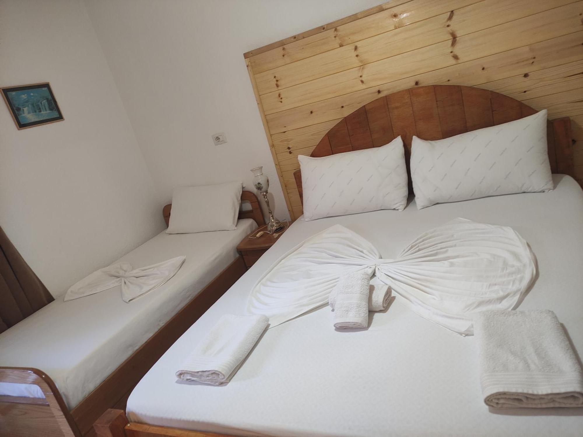 Bed & Breakfast Erda Lakeside Lini