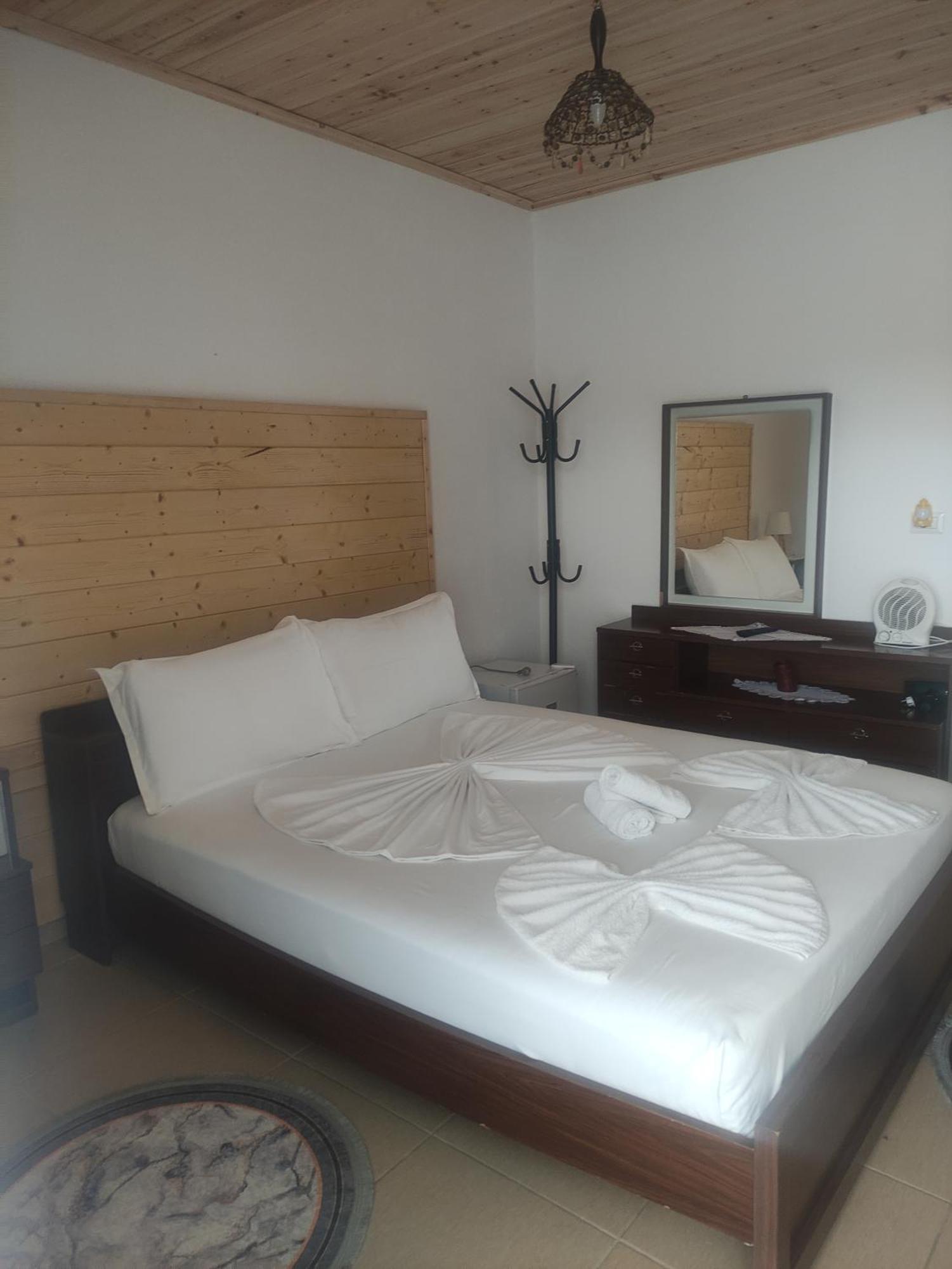 Bed & Breakfast Erda Lakeside *