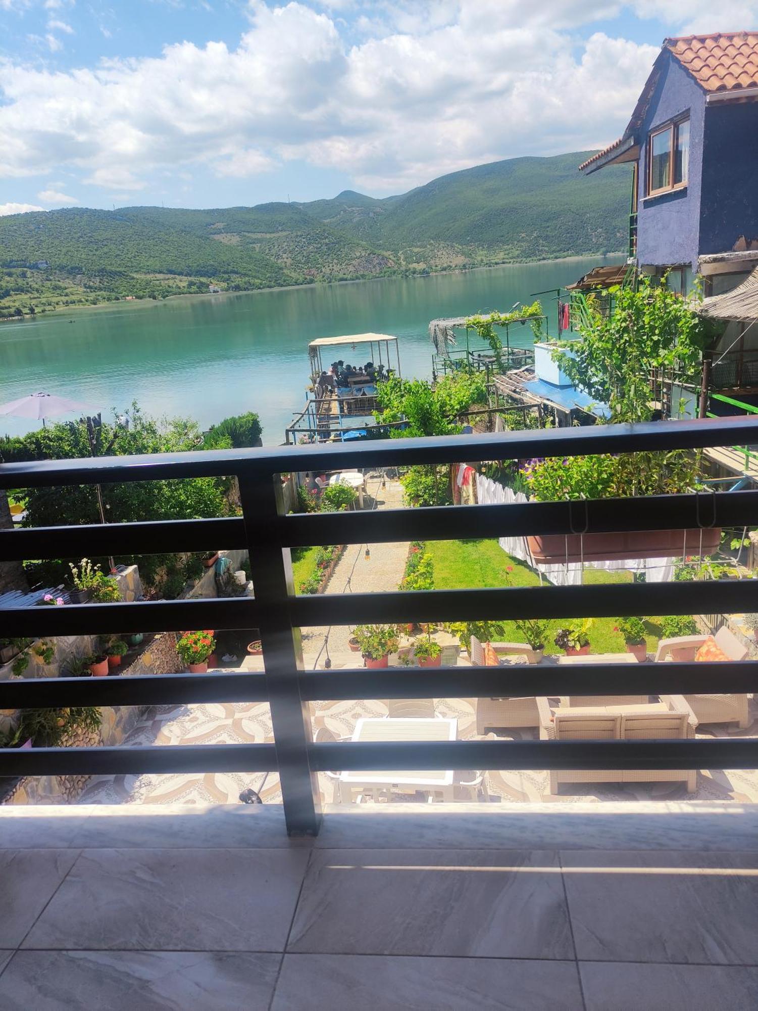 Bed & Breakfast Erda Lakeside Lini